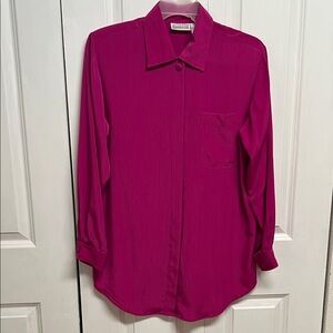 Christie & Jill Women's Pink Fuchsia Button Down Shirt Size M